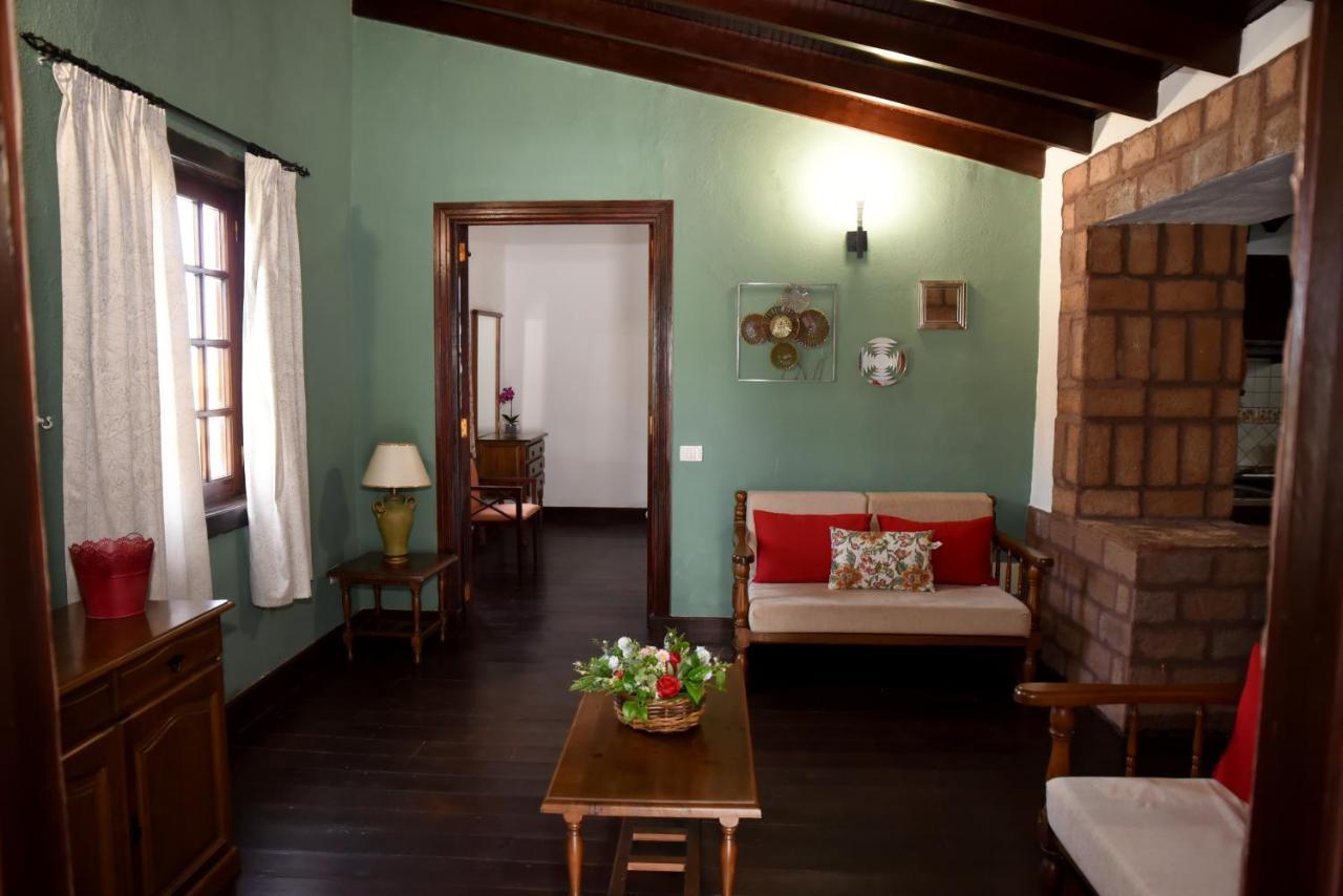 Hotel Rural Finca La Hacienda Лос Силос Екстериор снимка